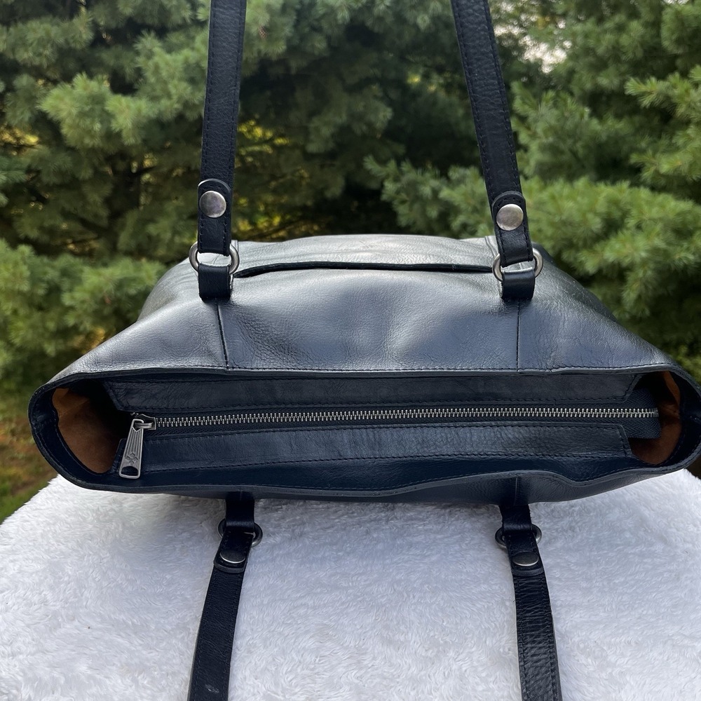 Patricia Nash Pebbled Leather Zip Top Tote Black Work Laptop Shoulder Bag Large - Picture 9 of 12